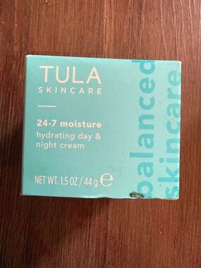TULA 24-7 Moisture Hydrating Day & Night Cream - teal